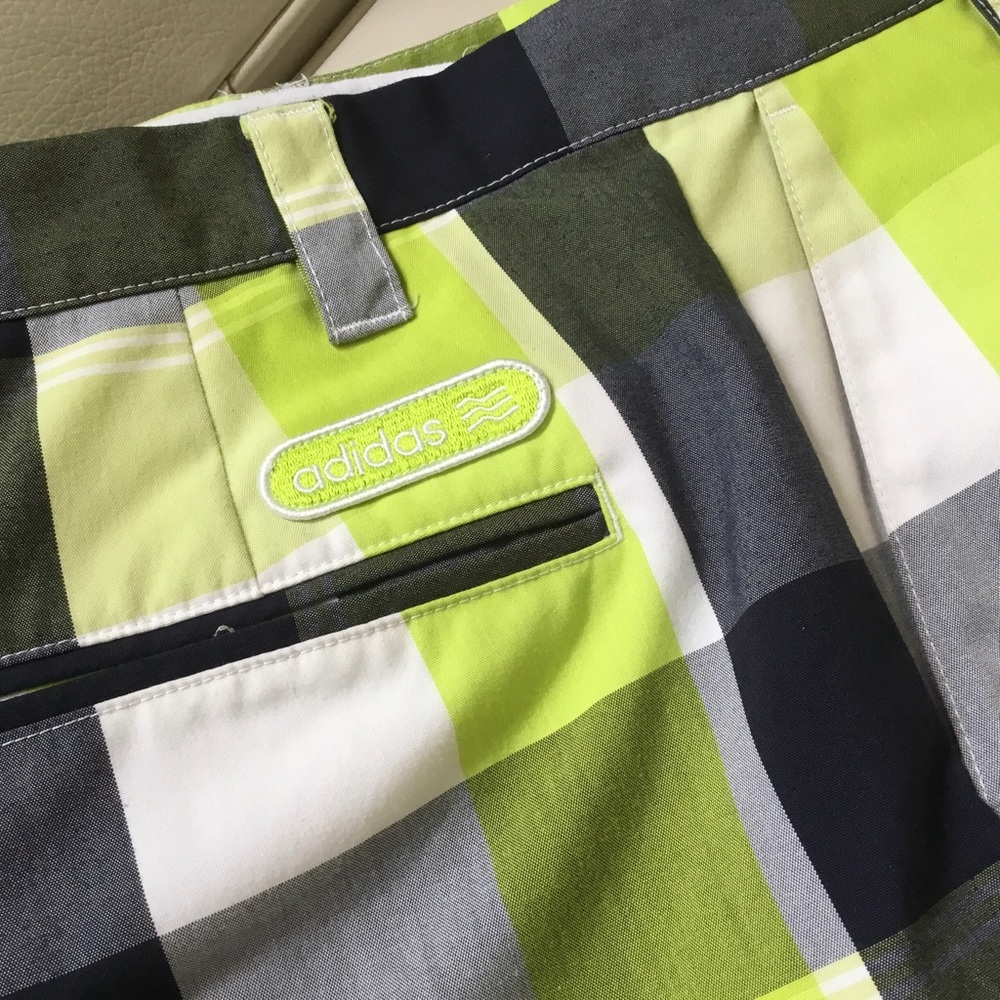 Mens Adidas shorts (golf)